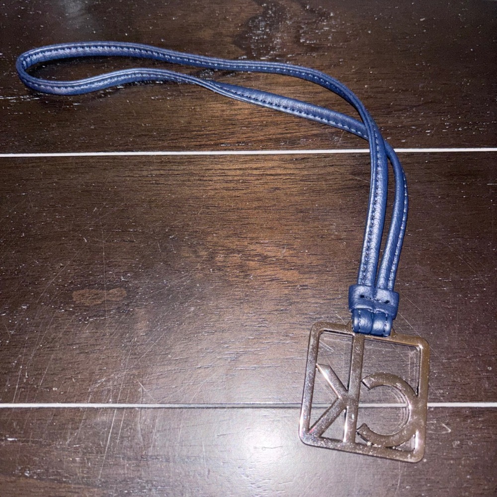 Calvin Klein | CK Logo | Bag Charm | Navy Blue Leather | Silver Square Keychain - Picture 4 of 7